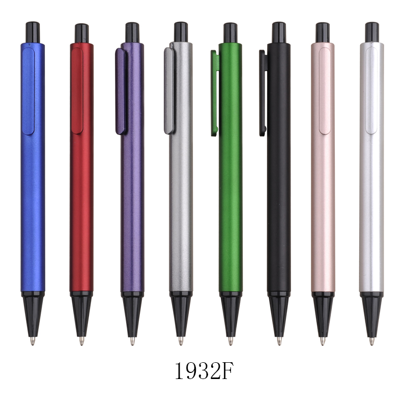 1932F - PLASTIC BALL PEN