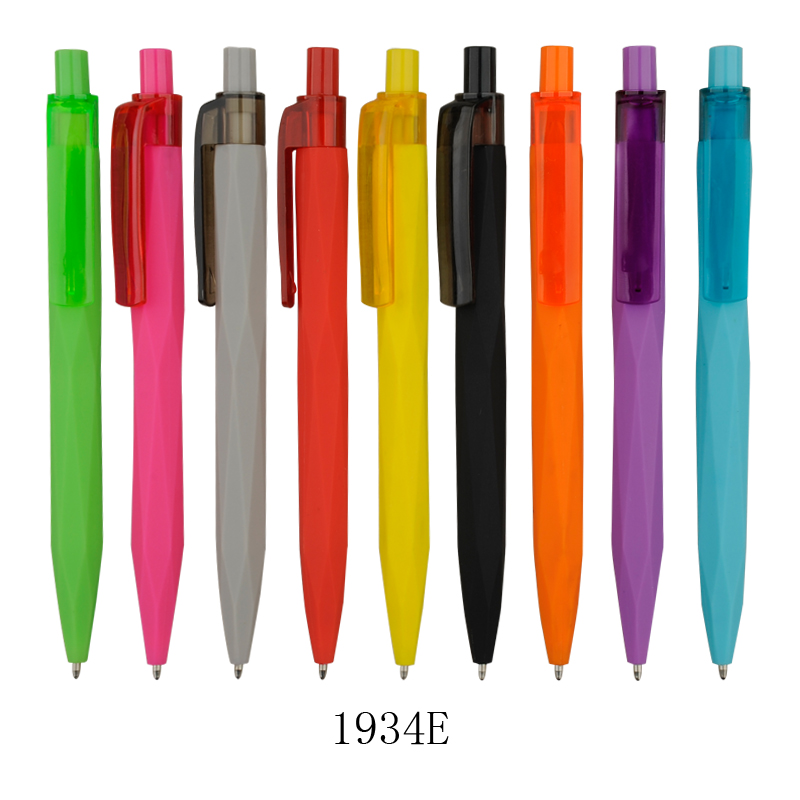 1934E - PLASTIC BALL PEN